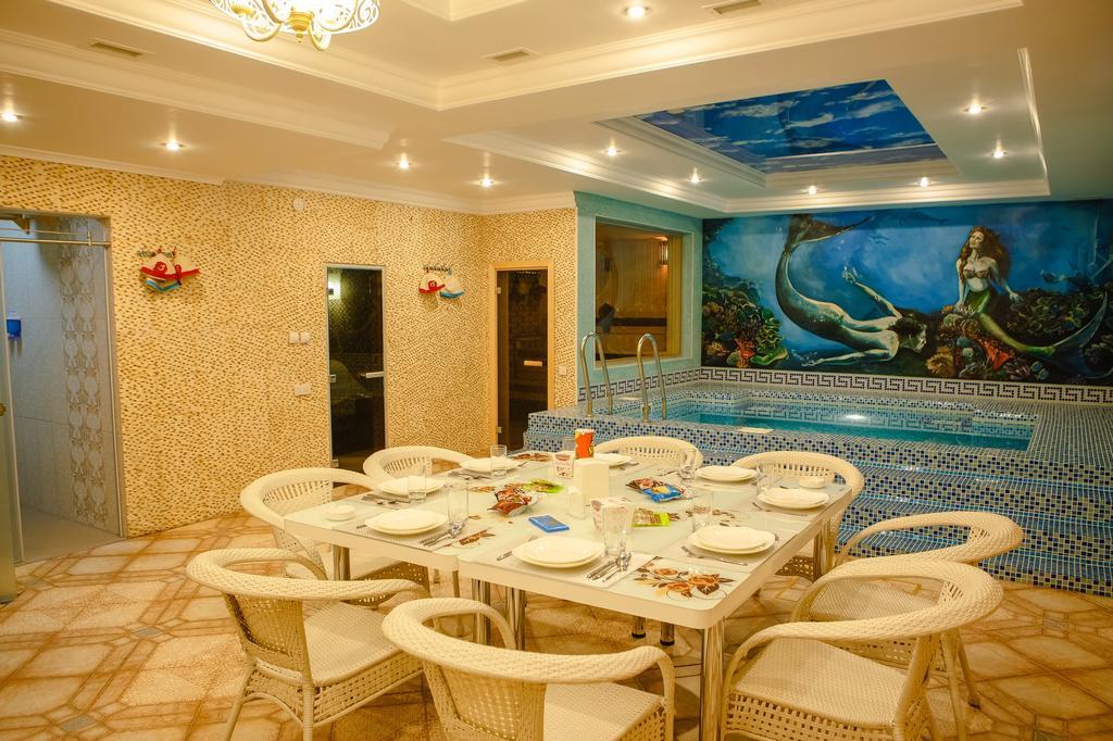 Luxury House Hotel Shymkent Eksteriør billede