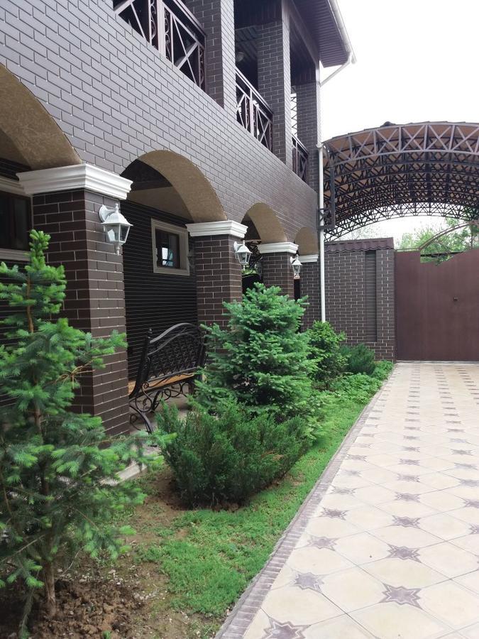 Luxury House Hotel Shymkent Eksteriør billede